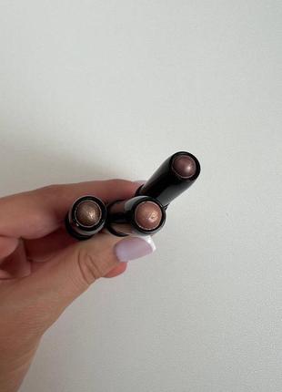 Тени для век