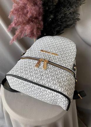 Рюкзак michael kors backpack white3 фото