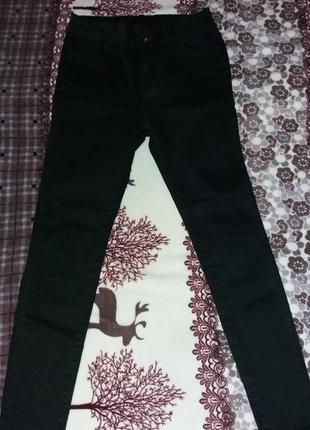 Джинси жіночі