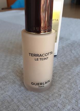 Guerlain terracotta le teint тональний крем для природнього вигляду3 фото