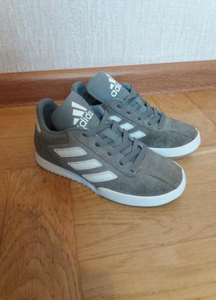 Кроссовки adidas 29р. оригинал.1 фото