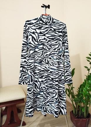 Marc cain плаття з принтом зебри,сукня бавовняна6 фото