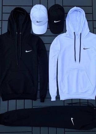 Костюм найк nike худи с капюшоном с карманом кенгуру футболка свободная брюки на манжетах комплект черный белый мужской натуральный