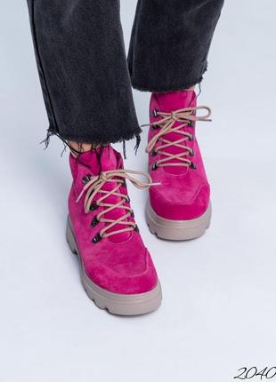 Замшевые женские ботинки на шнуровке из натуральной замши3 фото