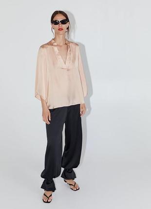Сатинова атласна блузка ✨zara✨ блуза з V-подібним вирізом кремова блуза оверсайз2 фото