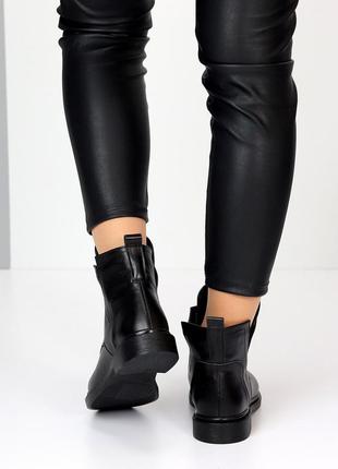 Черные кожаные женские ботинки натуральная кожа на флисе 36,37,38,39,407 фото