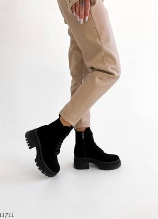 Черные натуральные замшевые демисезонные деми осенние ботинки на шнурках шнуровке толстой высокой подошве платформе замша осень7 фото