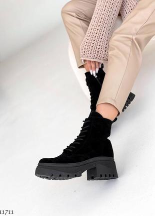 Черные натуральные замшевые демисезонные деми осенние ботинки на шнурках шнуровке толстой высокой подошве платформе замша осень4 фото