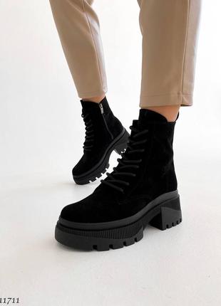 Черные натуральные замшевые демисезонные деми осенние ботинки на шнурках шнуровке толстой высокой подошве платформе замша осень8 фото