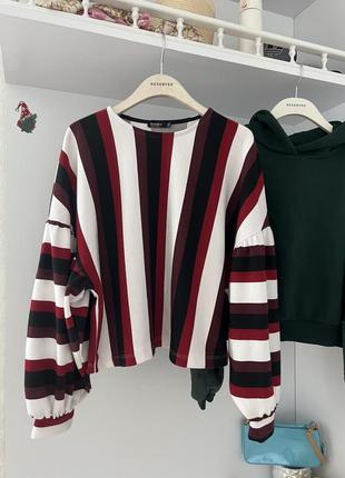 Крутой свитер свитшот bershka