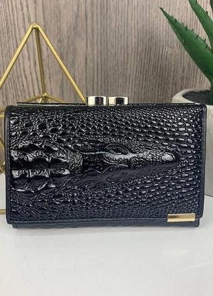 Женский кожаный кошелек крокодил мини клатч портмоне с крокодилом из натуральной кожи черный4 фото