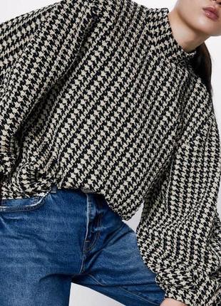 Стильная блуза бомбер zara цвета айвори в модный принт "гусиная лапка" с пышными рукавами-буфами5 фото