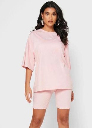 Костюм шорты + футболка от бренда missguided