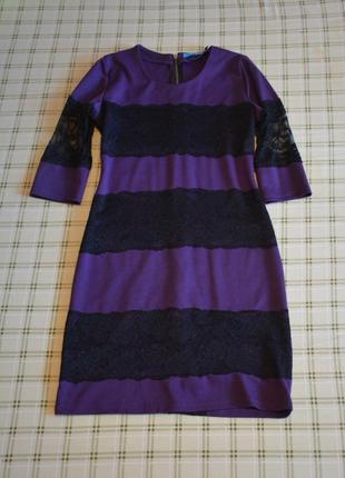 Фіолетова сукня з чорним мереживом3 фото