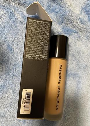 Avon тональный крем cashmere complexion