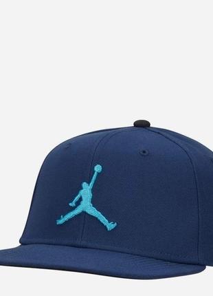 Кепка nike jordan pro jumpman snapback синій уні misc ar2118-410