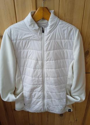 Легкая курточка