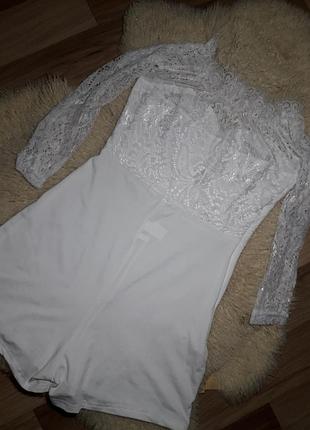 Кружевной ромпер