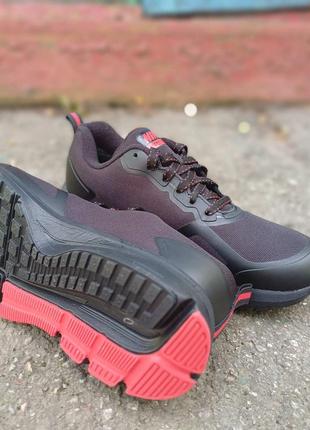 Кроссовки nike gore-tex красно-черные3 фото