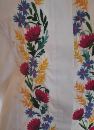 Блуза ручная вышивка2 фото