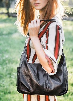 Модна жіноча сумка на два відділення виконана з натуральної шкіри