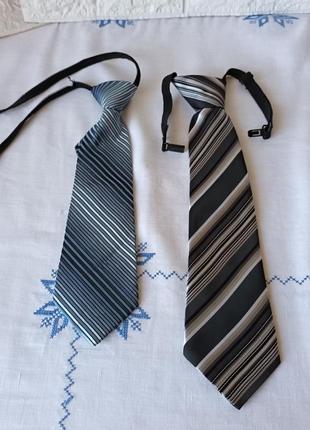 Краватки в асортименті1 фото