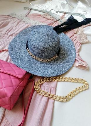 Пляжний плетений капелюх з прикрасою10 фото