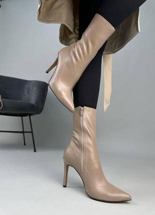 Стильные бежевые ботинки женские на каблуке, ботильоны осенние-весенние, кожаные/кожа-женская обувь6 фото