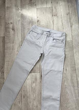 Нові базові світло сірі джинси up2fashion , розмір євро 40-42 наш 50-522 фото