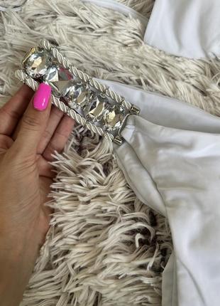 Женский шикарный раздельный купальник с камнями декором украшением роздільний купальник ліф трикутник на завʼязках труси з каменями, стразами3 фото