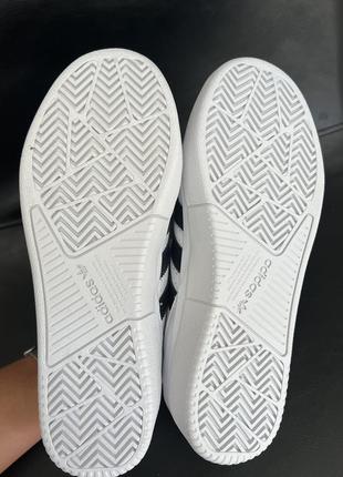 Оригинал!adidas tyshawn low shoes white hq2003 6/5,5/38,5/242 фото