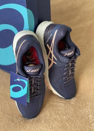 Кросівки Asics Novablast 3 Platinum