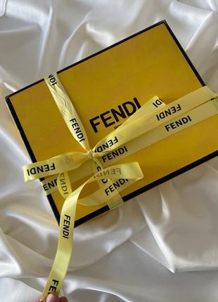 Сумка fendi9 фото