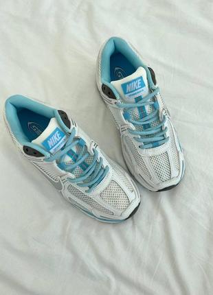 Женские кроссовки nike zoom vomero 5 white blue#найк2 фото