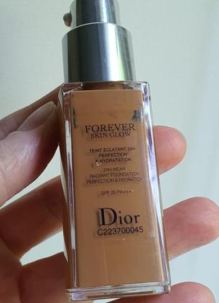 Тональный крем dior forever skin glow