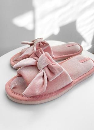 Домашние велюровые тапочки