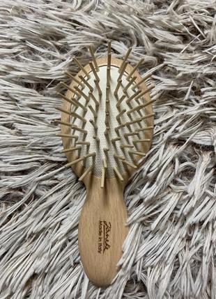 Щетка для волос wooden oval shaped hair brush, small size