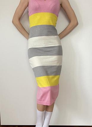 Сукня трикотажна