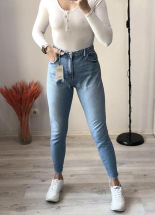 Джинси mom denim co c необробленим низом3 фото