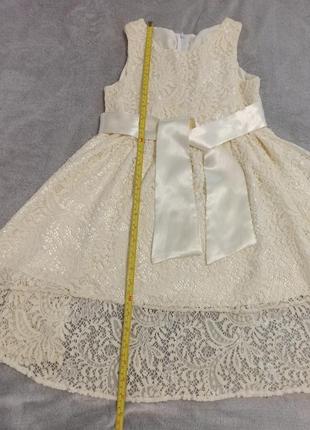 Праздничное гепюровое платье 146 см для девочки4 фото