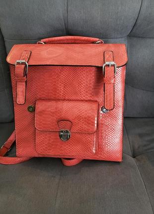 Шкіряний жіночий рюкзак-сумка2 фото