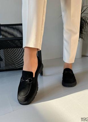 Черные натуральные замшевые туфли лоферы с пряжкой на толстой подошве замша