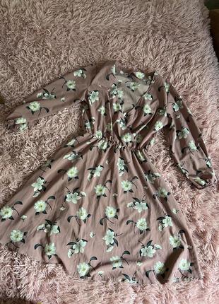 Сукня на запах