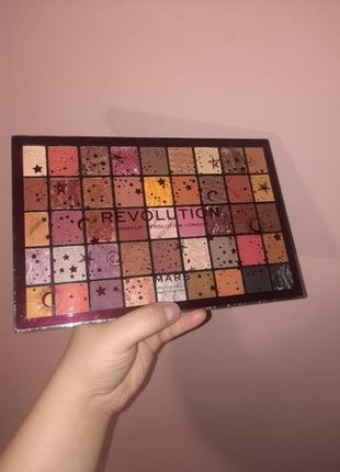 Revolution mars shadow palette