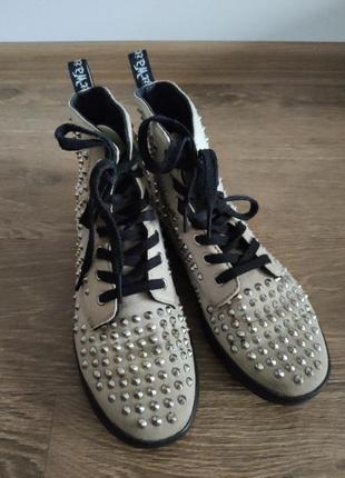 Ботинки dr martens 2