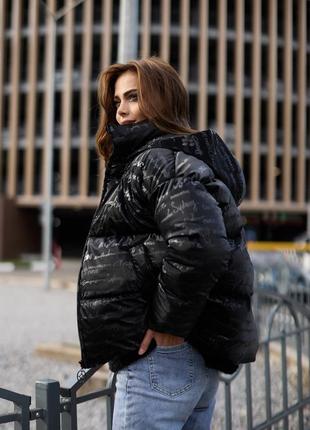 Куртка-пуховик женская теплая зимняя черная с капюшоном2 фото