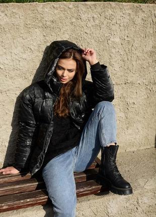 Куртка-пуховик женская теплая зимняя черная с капюшоном6 фото
