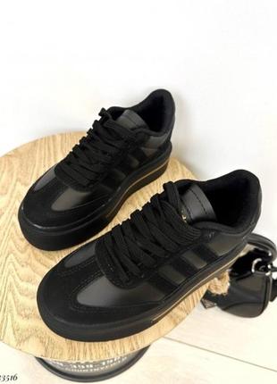 Кросівки на високій платформі в стилі adidas чорні4 фото