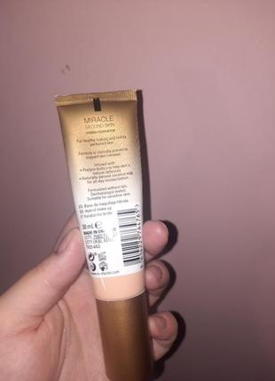 Max factor mitacle second skin spf 20,03 light2 фото