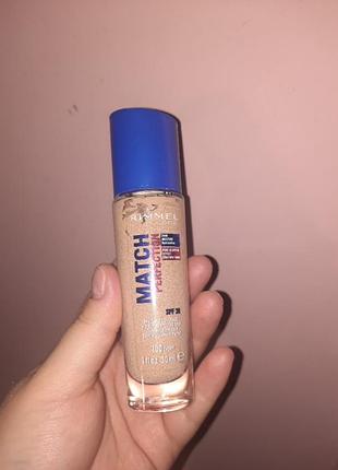 Rimmel match perfection,100 ivory